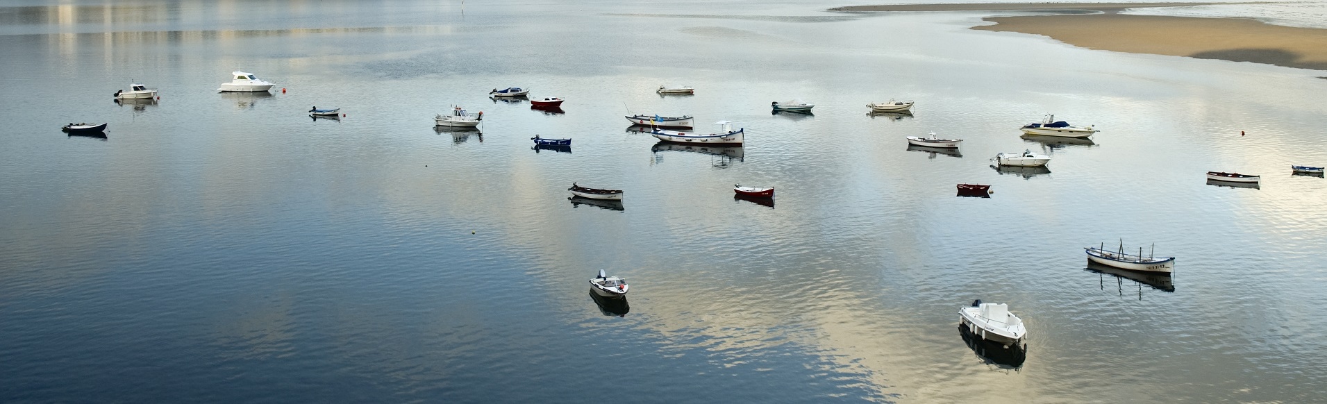 Barcas en la Ría